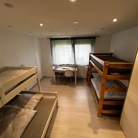 Moderne Wohnung Mit Bergblick